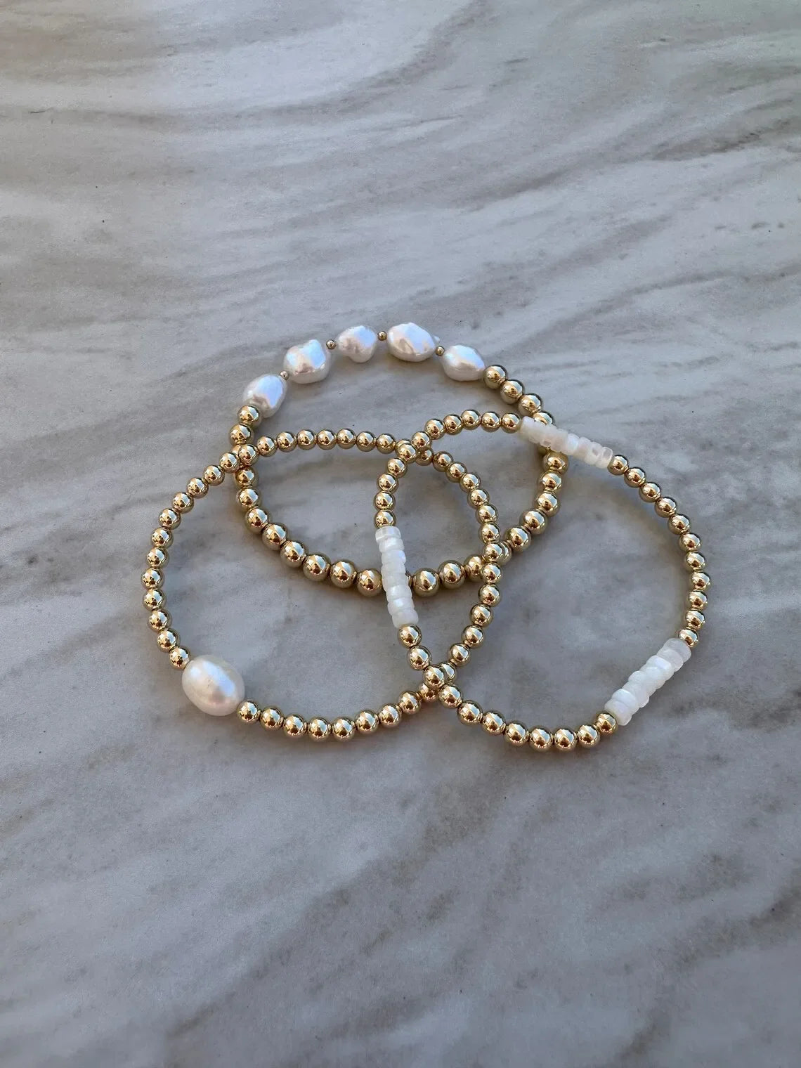 CCGOOD Elegant Freshwater Pearl Bracelet 18K Gold Plated Women's Jewelry Stackable Stretch Adjustable Bracelets Gift for Her