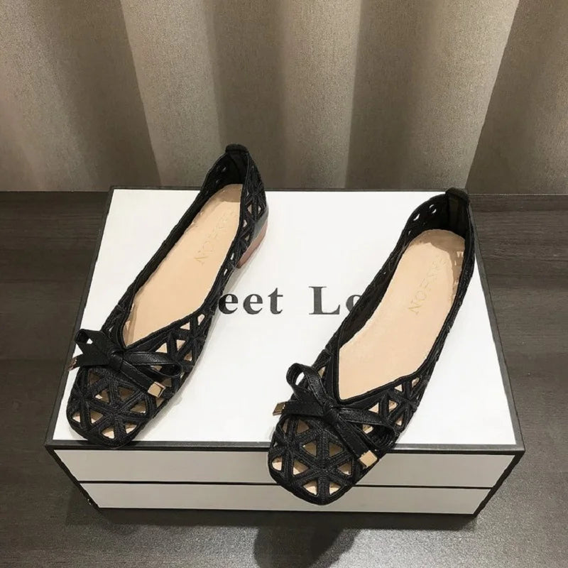 Sandalias planas con lazo estilo francés para mujer, con punta abierta y corte geométrico, transpirables, color beige, para verano, 2025