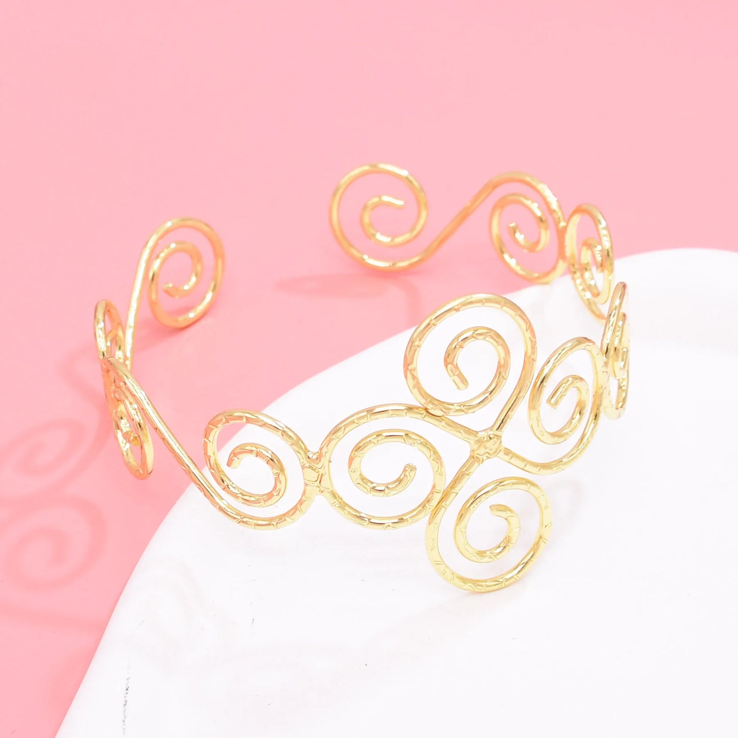 Gold Color Simple Line Butterfly Flower Open Bangles For Women Swirl Charm Armlet Greek Goddess Upper Arm Cuff Bracelet Jewelry