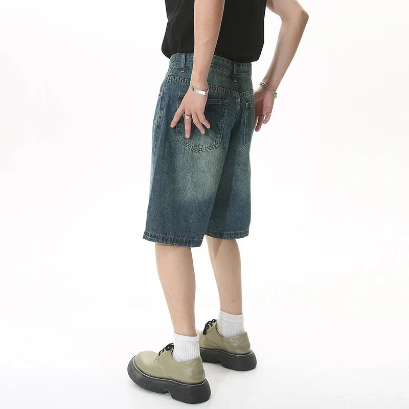 Pantalones cortos casuales de marca de diseñador para hombre, pantalones cortos vaqueros holgados hasta la rodilla, moda de verano, pantalones vaqueros cortos de pierna ancha para uso diario.