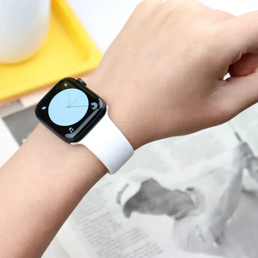 Correa de silicona para Apple Watch de 44 mm, 45 mm, 40 mm, 41 mm, 42 mm, 38 mm y 45 mm, pulsera deportiva para iWatch Series 8, 7, 6, 5, 4, 3, SE, 9, Ultra 2 y 49 mm.