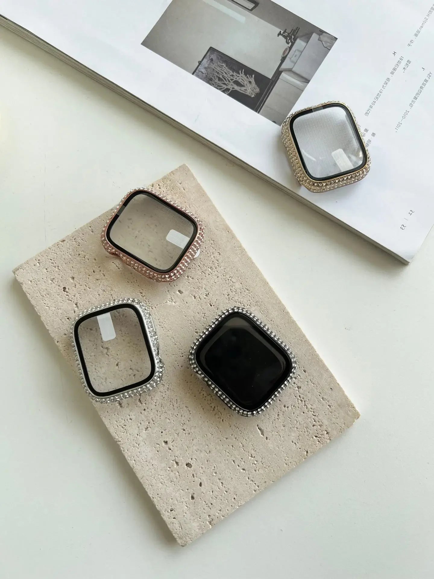 Protector de pantalla de cristal templado con decoración de diamantes de imitación para Apple Watch de 38/40/41/42/44/45/46 mm, serie SE/10/9/8/7/6/5/4/3/2
