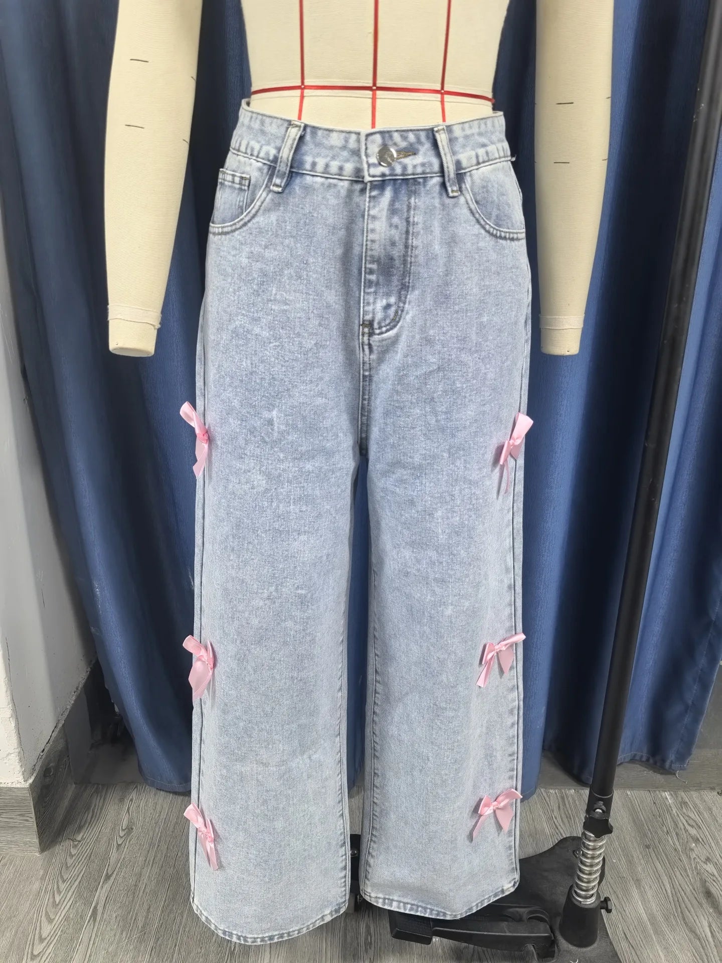Pantalones vaqueros de pierna ancha para mujer, lavados con lazo, cintura alta, estilo urbano, desgastados, vintage, rectos, hasta los tobillos, 2025 