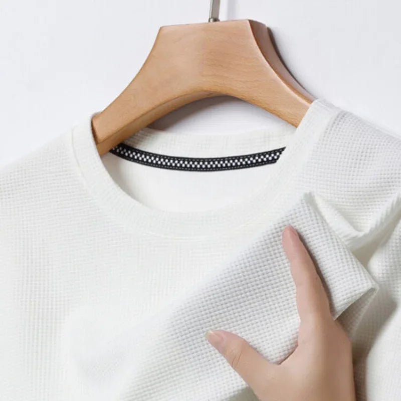Polo de manga corta. Polo liso tipo gofre de manga corta con cuello redondo para hombre, camiseta de algodón de manga corta para uso diario.