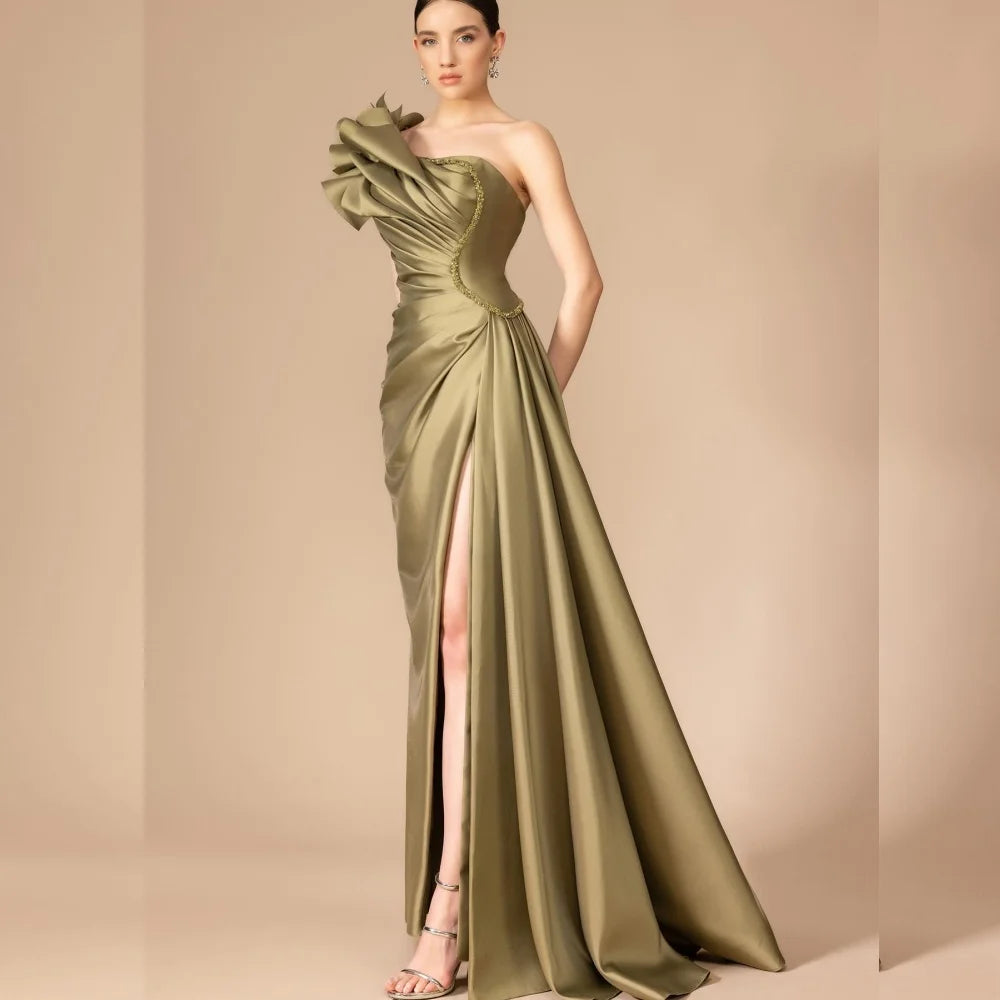 Vestido de fiesta largo de un solo hombro con pliegues de estilo moderno personalizado, de alta calidad, sexy y brillante, tallas disponibles Intr 