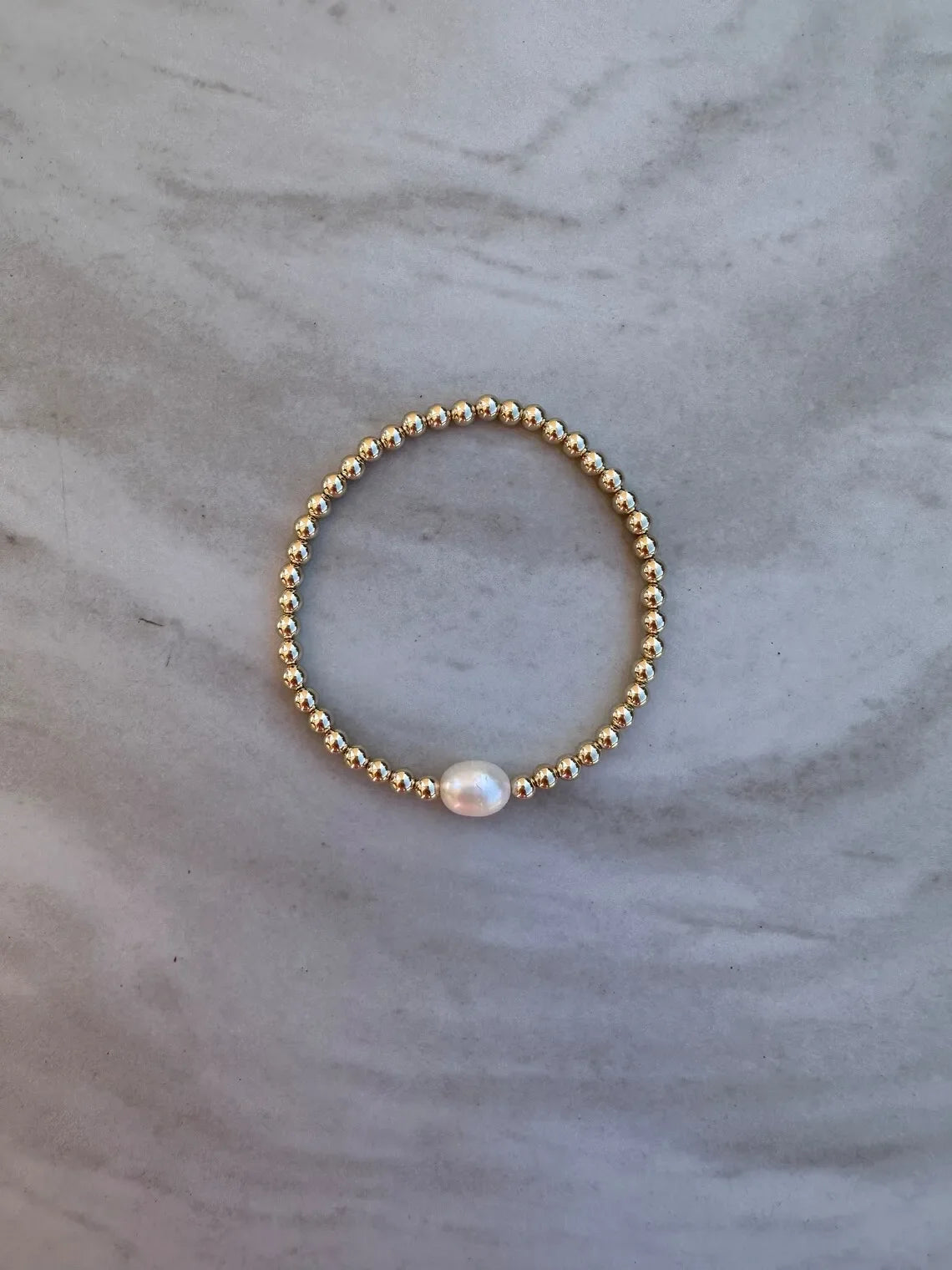 CCGOOD Elegant Freshwater Pearl Bracelet 18K Gold Plated Women's Jewelry Stackable Stretch Adjustable Bracelets Gift for Her