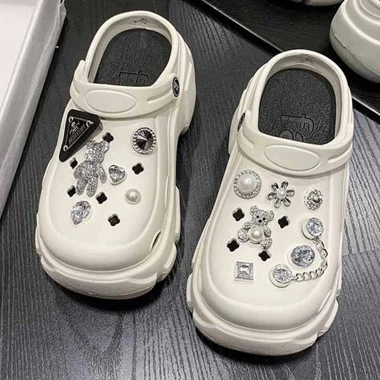 Sandalias de playa para exteriores con plataforma de 7 cm y diseño de oso con perlas brillantes y diamantes, zapatos de verano para niñas y mujeres. 